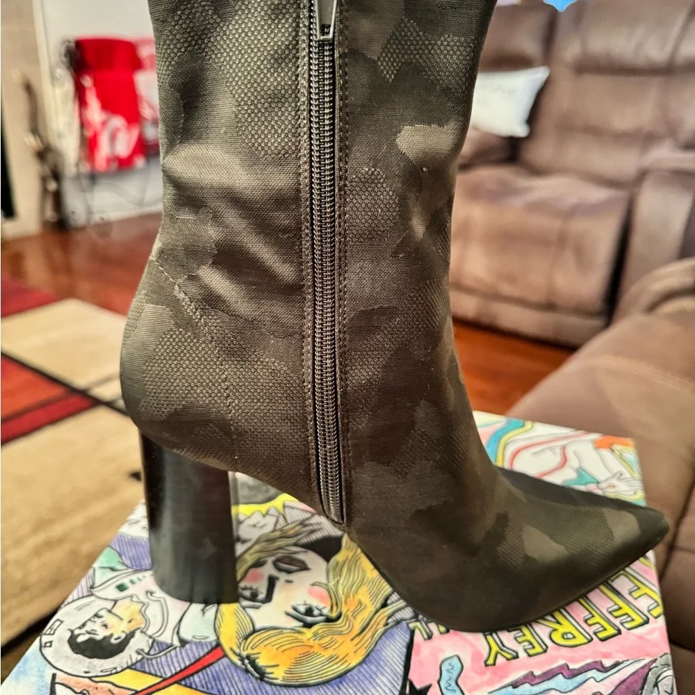 Women's Booties